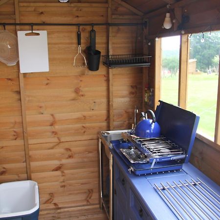 Tal-Y-Fan Farm 6M Stargazer Tent Bridgend  Dış mekan fotoğraf